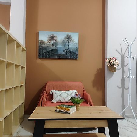 Charilia Apartment Mytilíni Zewnętrze zdjęcie