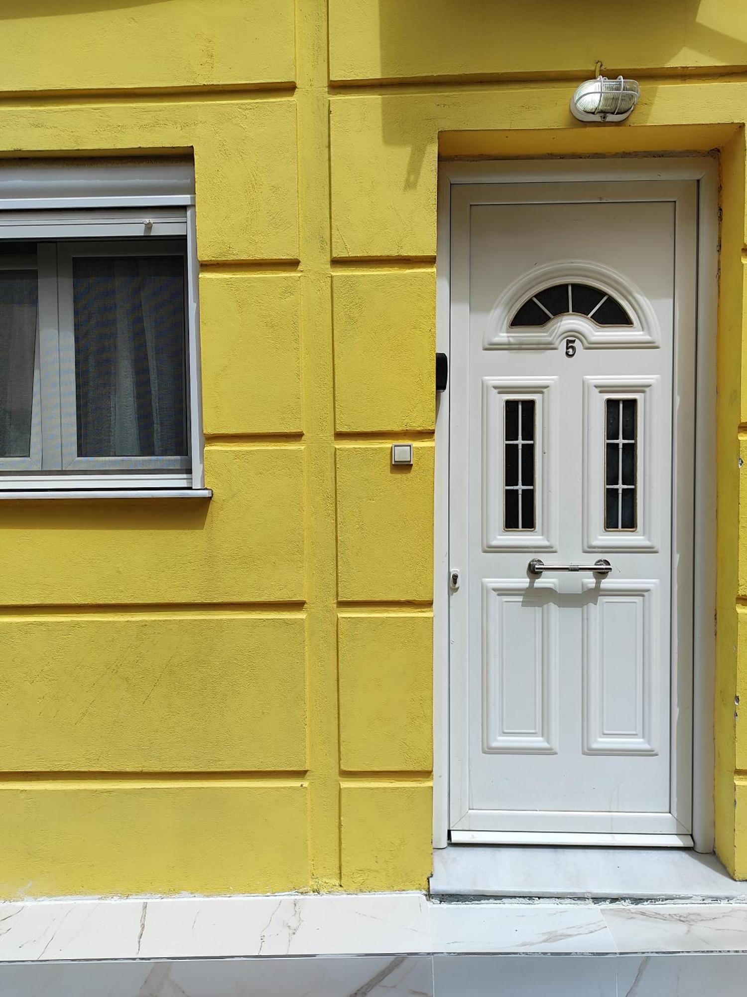 Charilia Apartment Mytilíni Zewnętrze zdjęcie